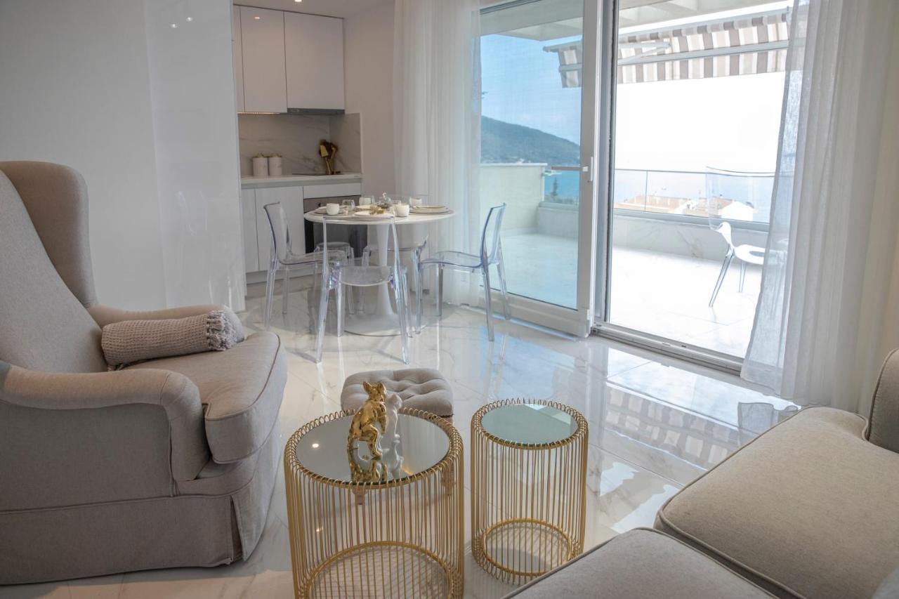 Dk Luxury Suite Nea Peramos  Exterior photo